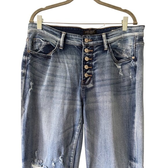 Judy Blue Womens Boyfriend Fit Distressed Button-Fly Jeans Size 13/31 Mid Wash - Picture 4 of 12